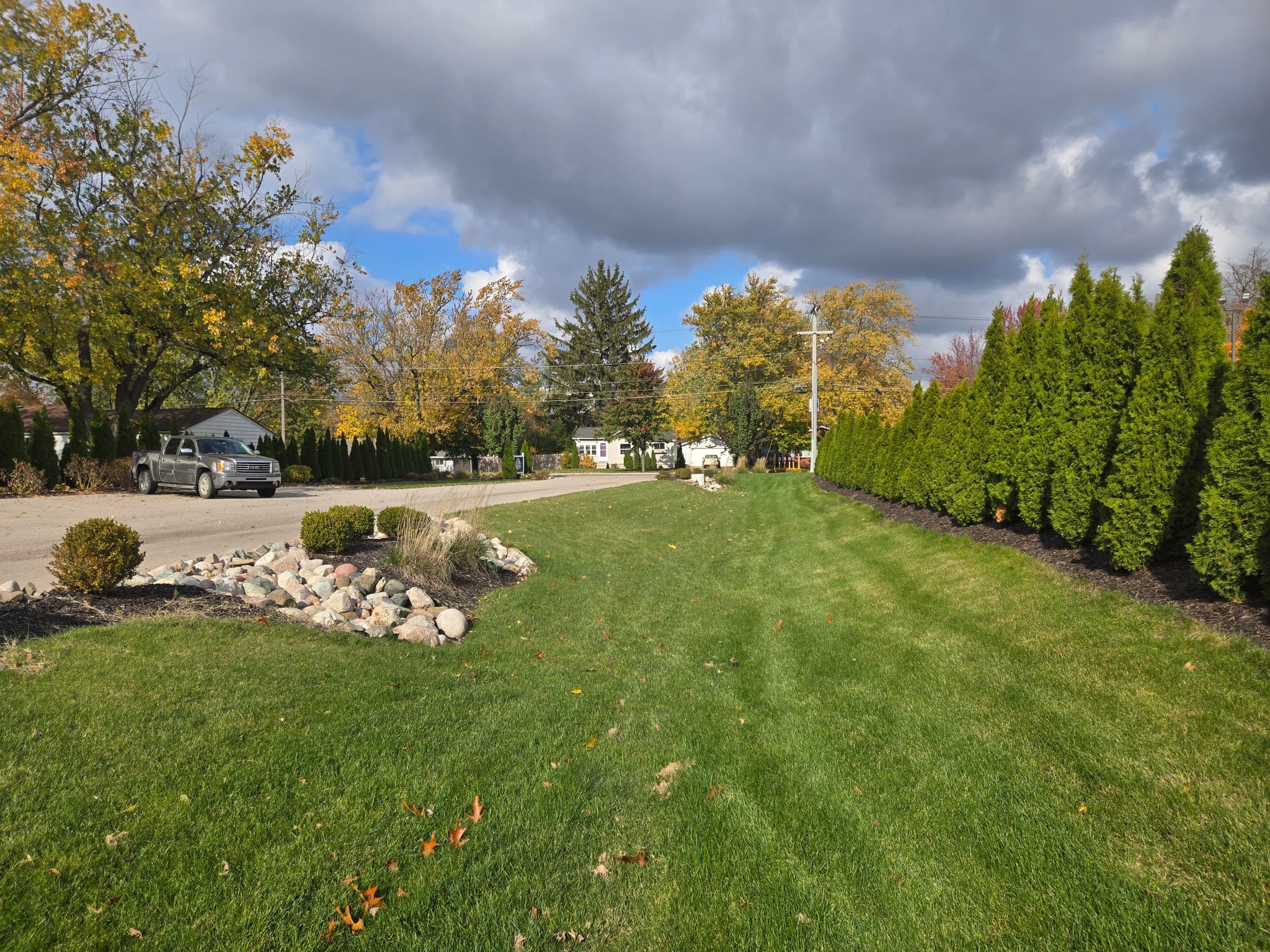 Edging & Trimming - Lawn care in Holland MI