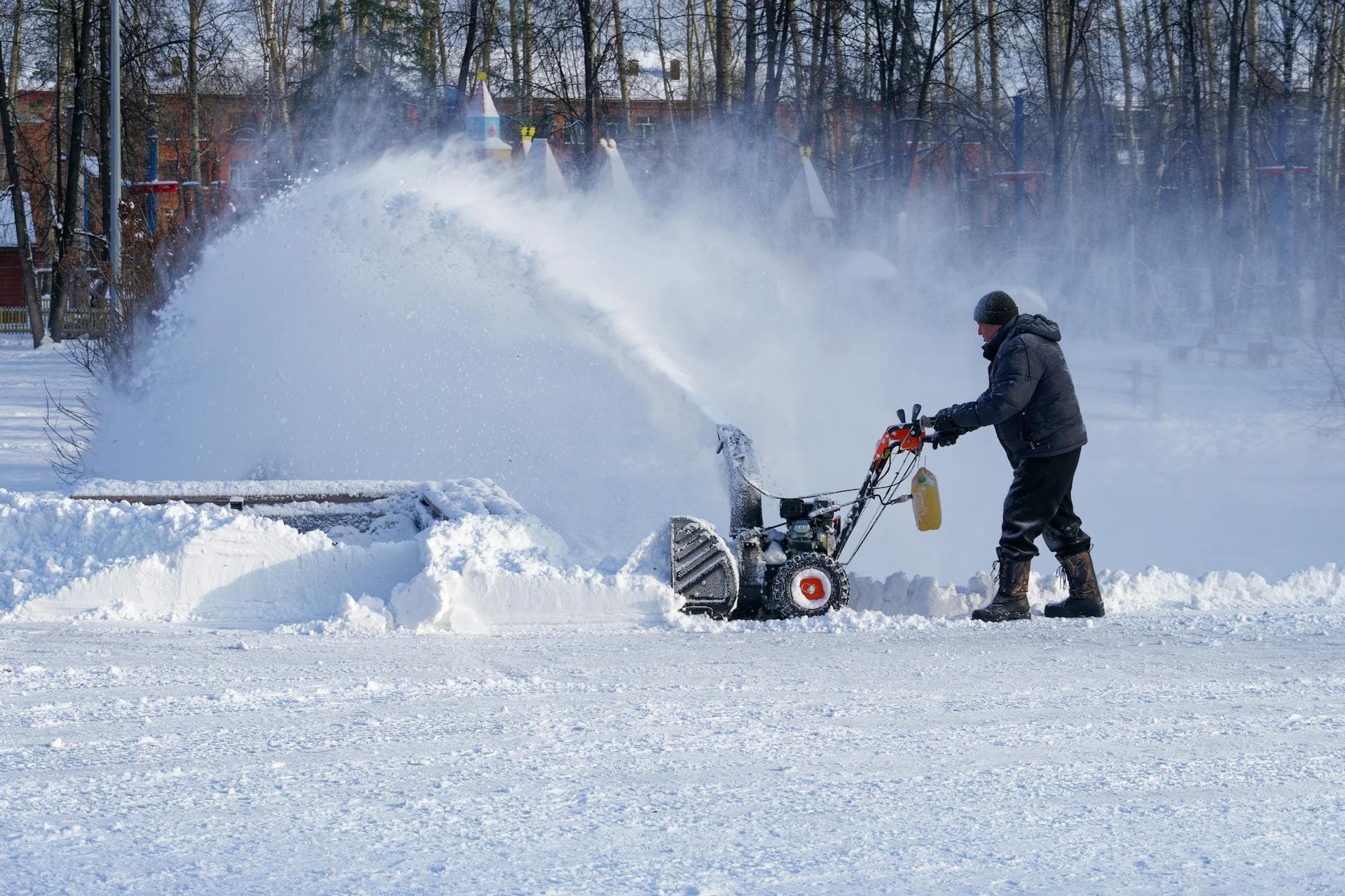 De-icing / Salting - Snow removal in Holland MI