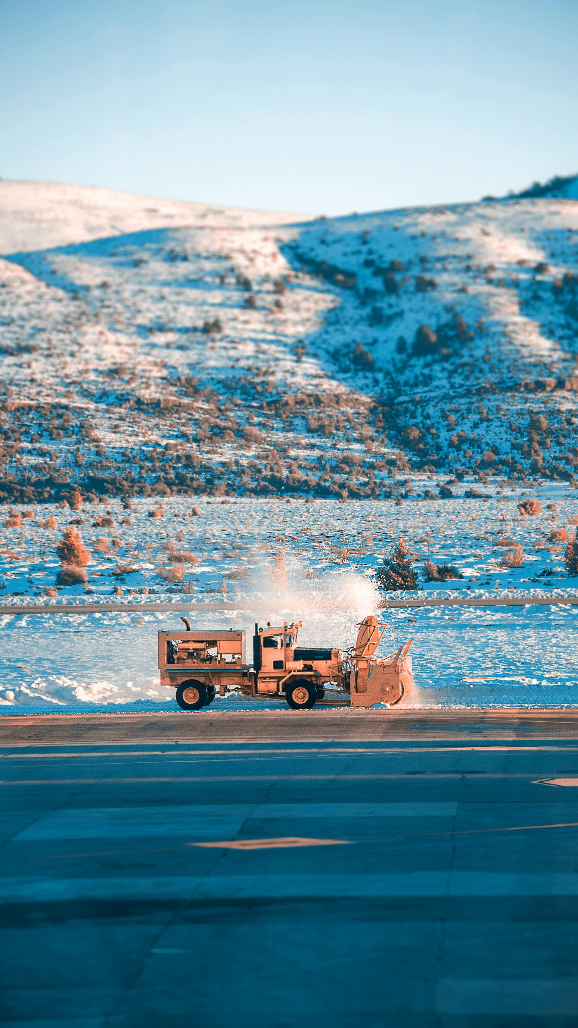Reliable Equipment - Aesthetic Gardener snow removal